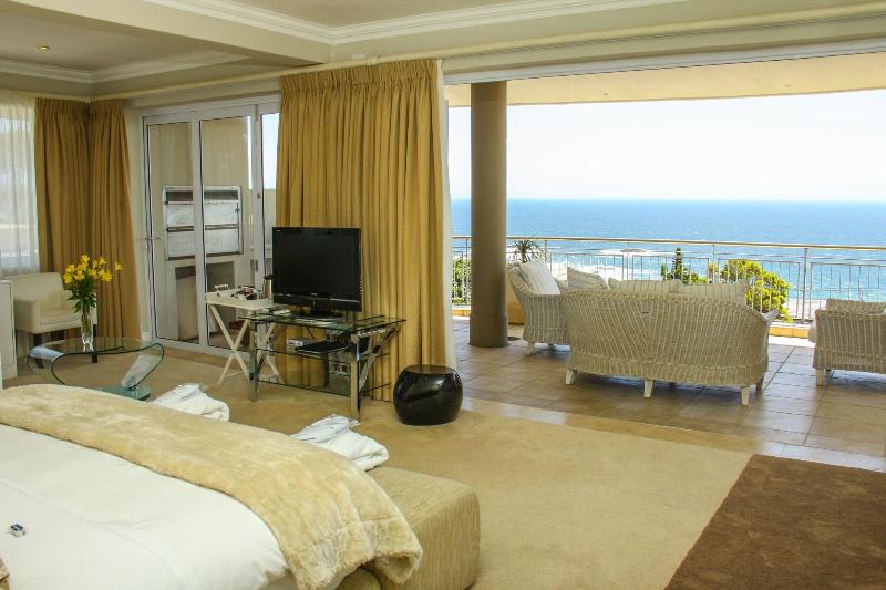 3 on Camps Bay Boutique Hotel & Spa image