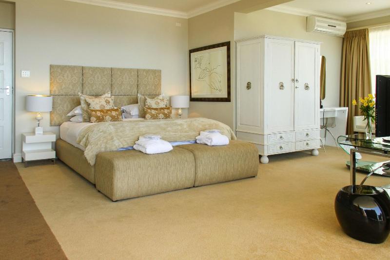 3 on Camps Bay Boutique Hotel & Spa image