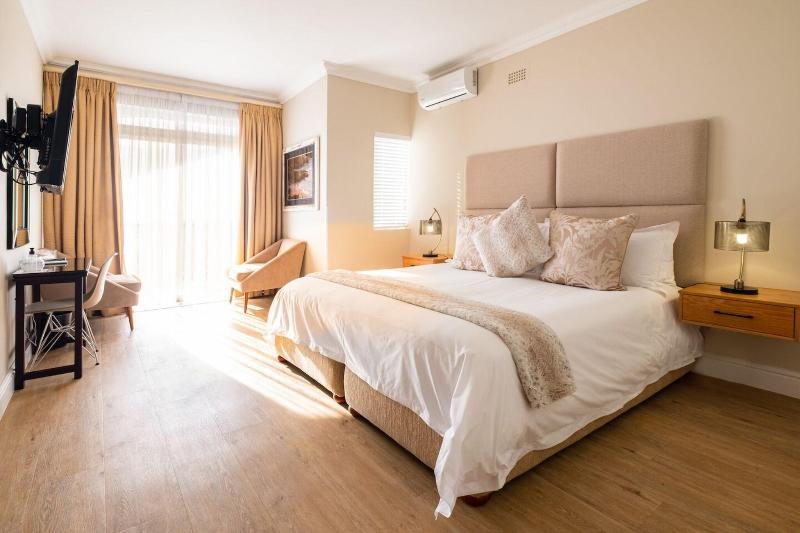 3 on Camps Bay Boutique Hotel & Spa image