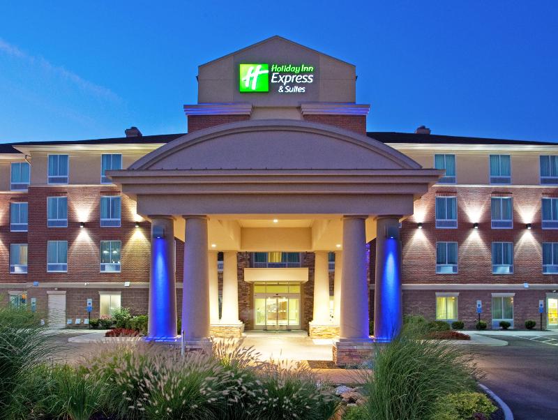 Holiday Inn Express Hotel & Suites Cincinnati - Ma