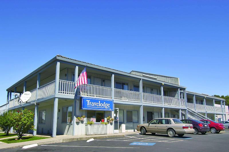 Travelodge by Wyndham Clearlake image