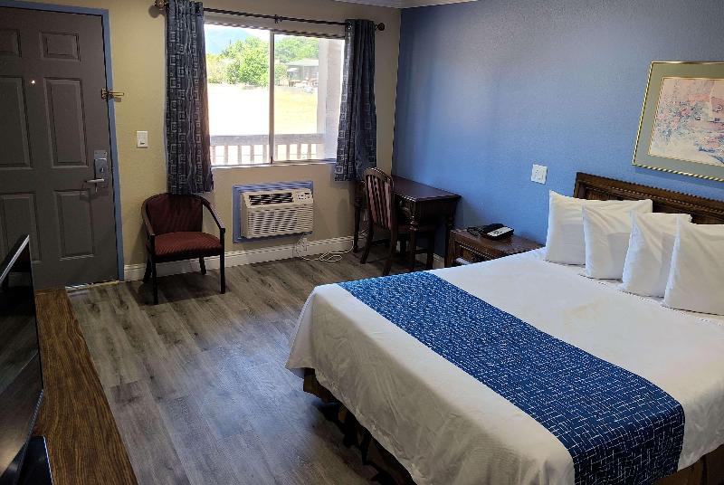 Travelodge by Wyndham Clearlake image