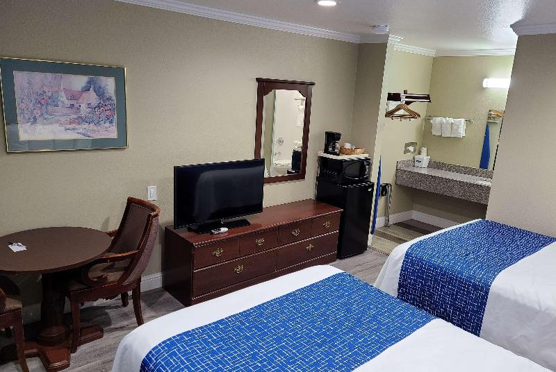 Bed room