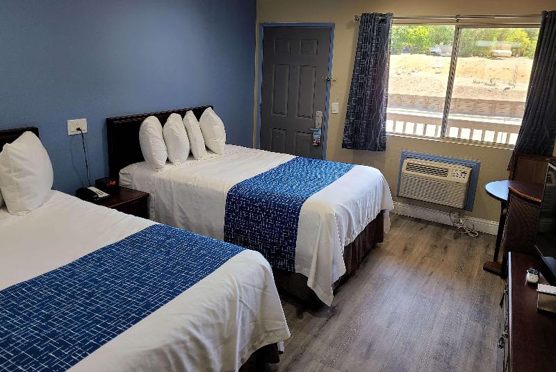 Travelodge by Wyndham Clearlake image