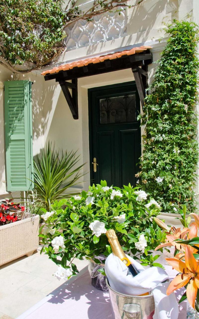 Hôtel Emeraude  image