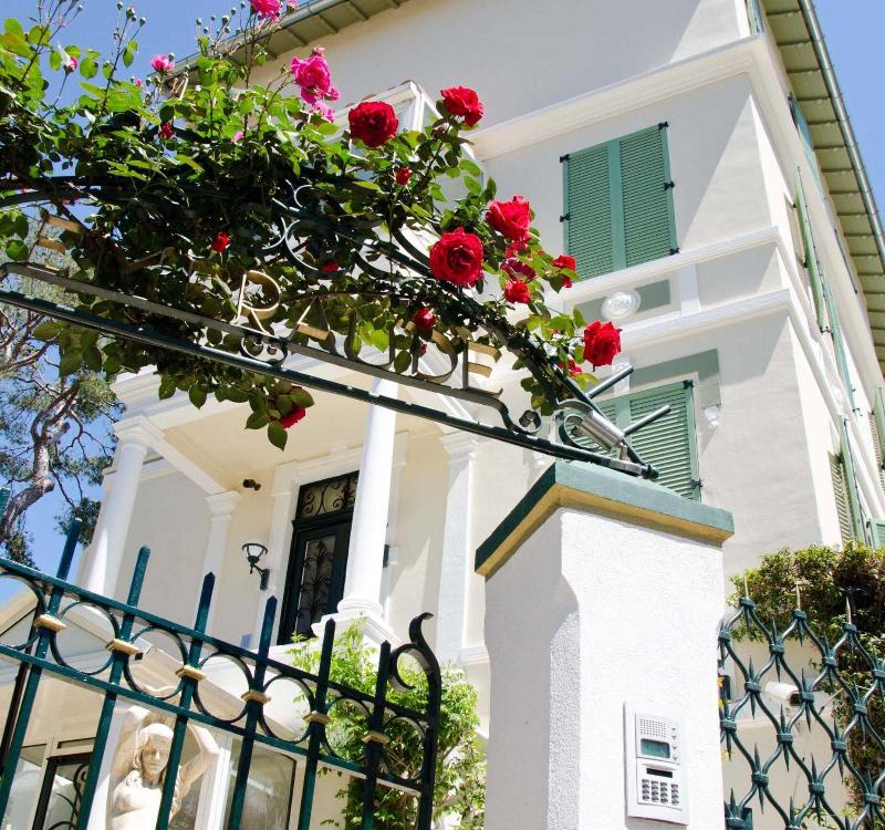 Hôtel Emeraude  image