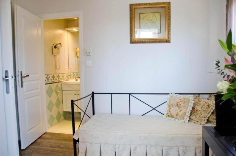 Hôtel Emeraude  image