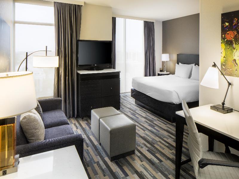 Hyatt House Charlotte Center City image