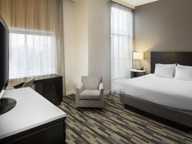 Hyatt House Charlotte Center City image