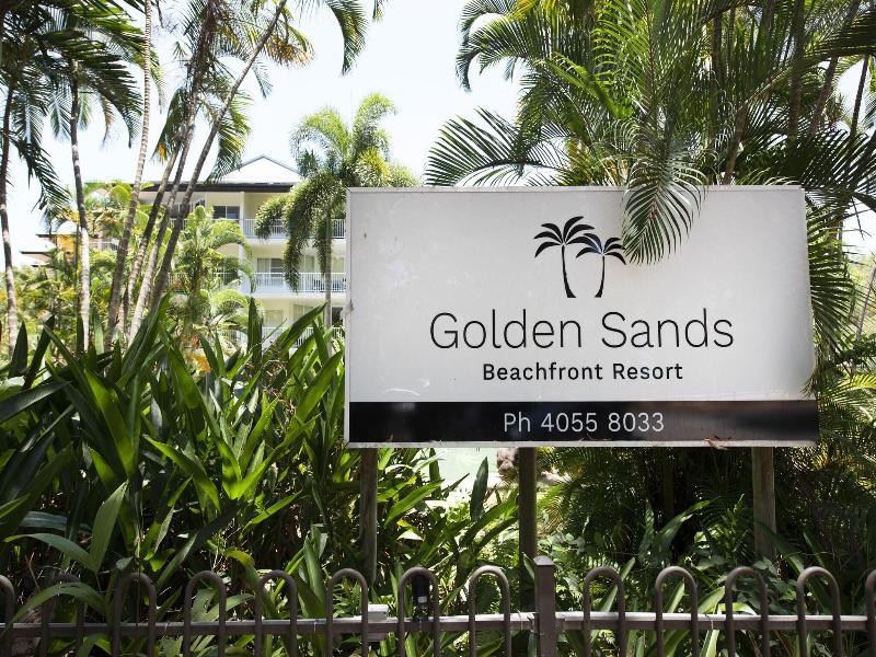 Golden Sands Beachfront Apartment Resort image