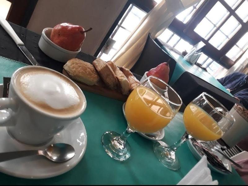 Mediterranea Hostel image