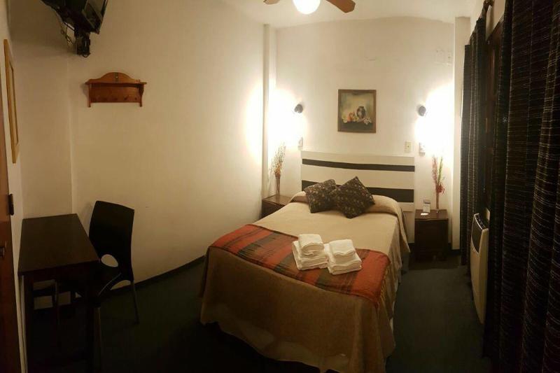 Mediterranea Hostel image
