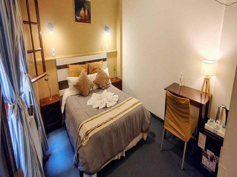 Mediterranea Hostel image