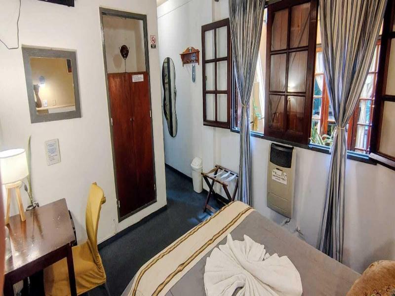 Mediterranea Hostel image
