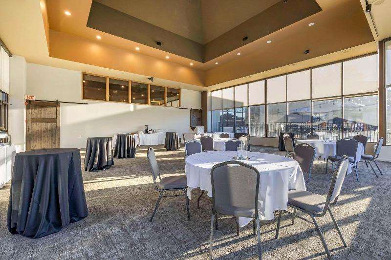 Hells Canyon Grand Hotel, Ascend Hotel Collection image