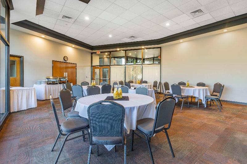 Hells Canyon Grand Hotel, Ascend Hotel Collection image