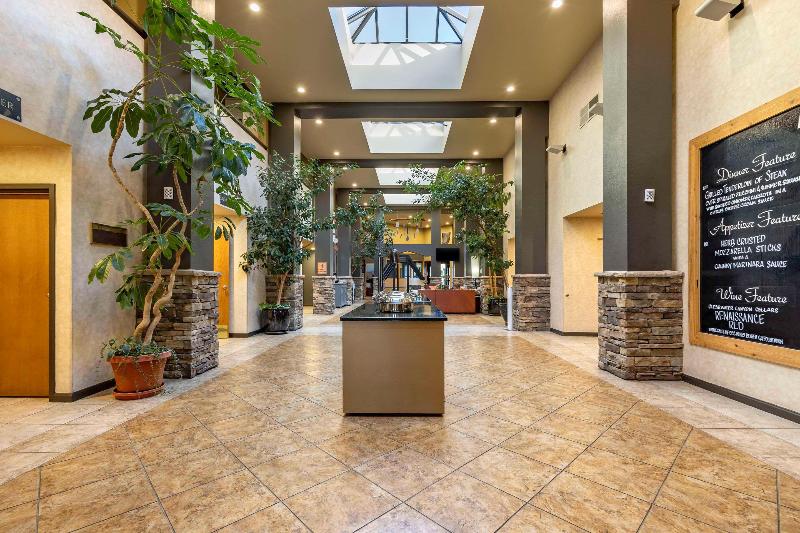 Hells Canyon Grand Hotel, Ascend Hotel Collection image