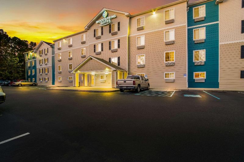 WoodSpring Suites North Charleston Airport I-526 — general view