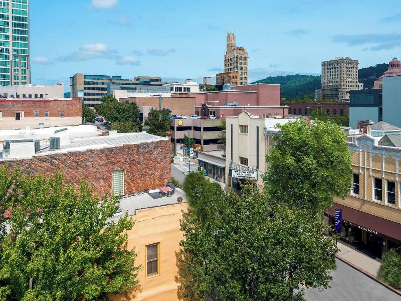 Aloft Asheville Downtown image