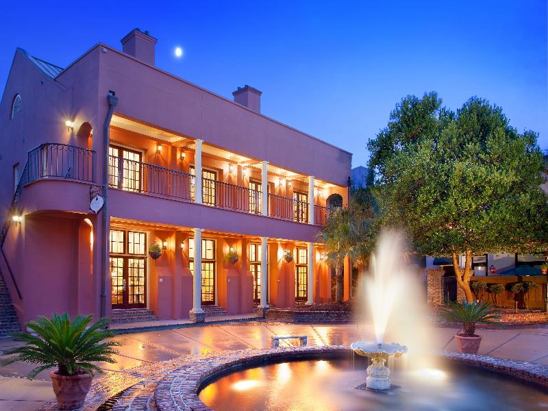 Hilton Vacation Club Lodge Alley Inn Charleston image