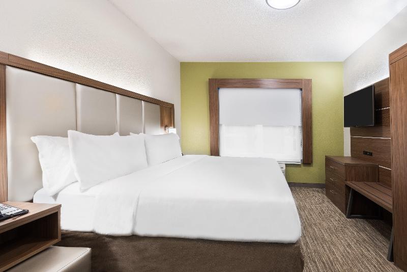 Holiday Inn Express And Suites Columbus Airport photo 14