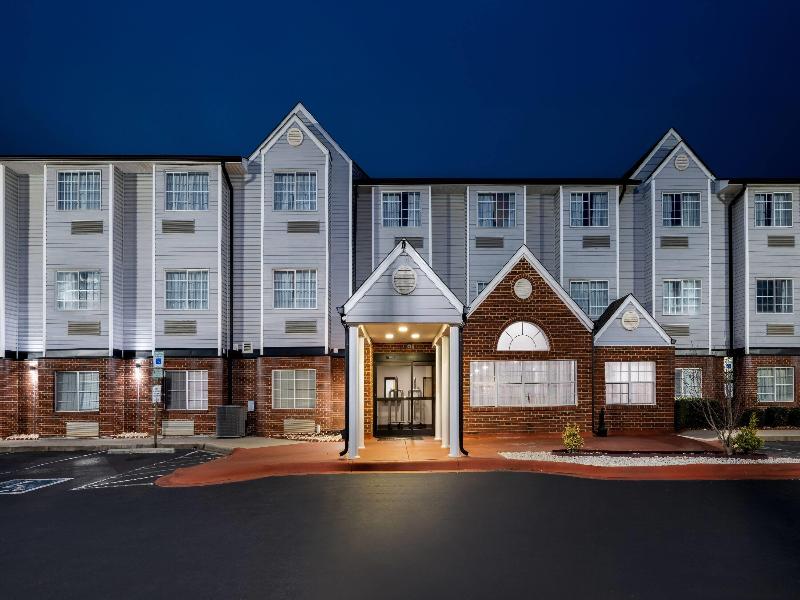 Microtel Inn & Suites By Wyndham Statesville image