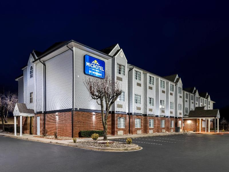 Microtel Inn & Suites By Wyndham Statesville image