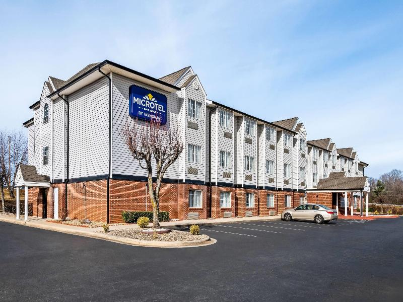 Microtel Inn & Suites By Wyndham Statesville image
