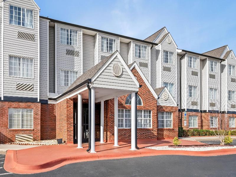 Microtel Inn & Suites By Wyndham Statesville image