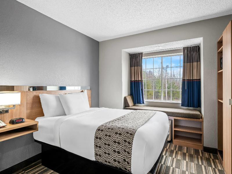 Microtel Inn & Suites By Wyndham Statesville image