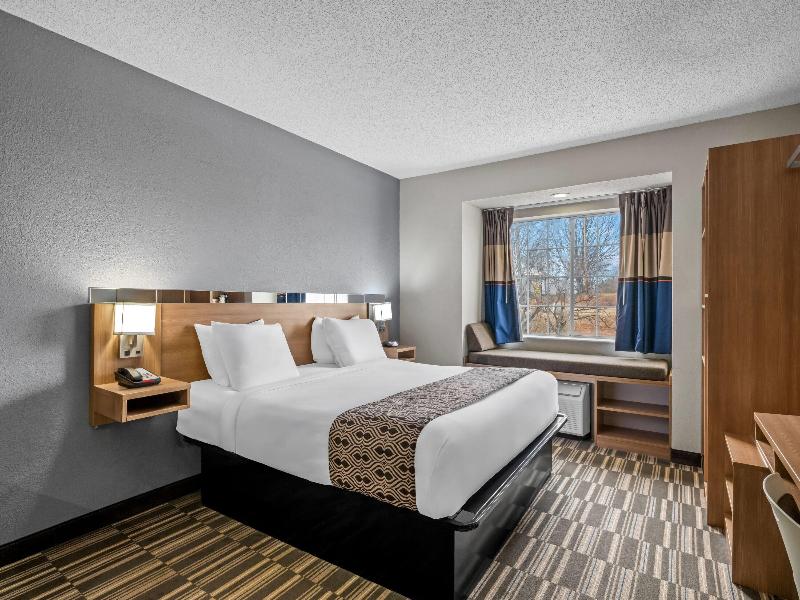 Microtel Inn & Suites By Wyndham Statesville image