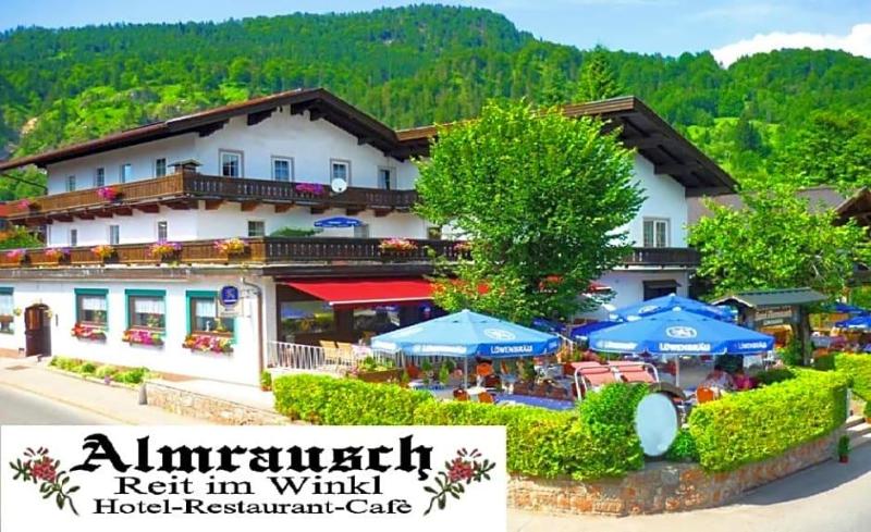 Hotel Almrausch — main photo