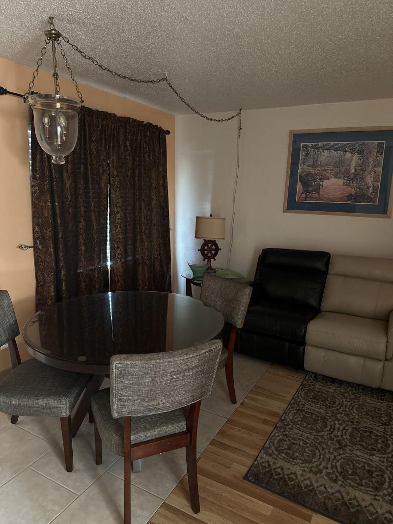 Floridian Inn Motel image
