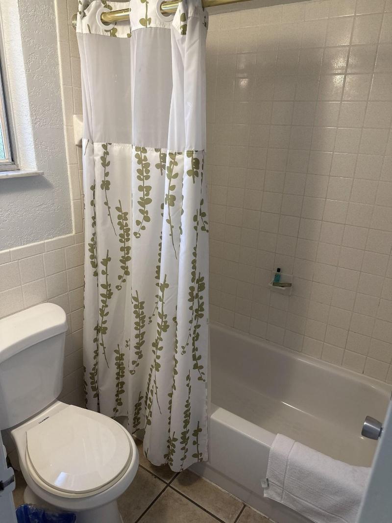 Floridian Inn Motel image