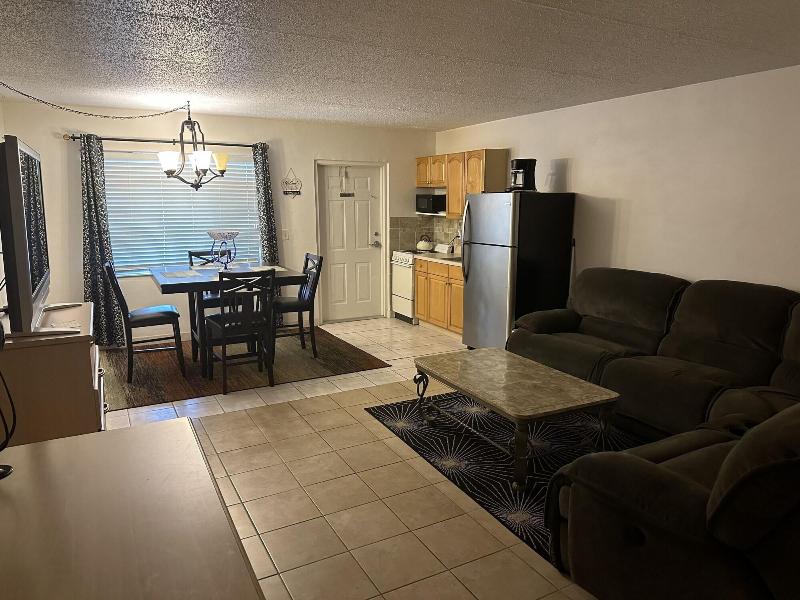 Floridian Inn Motel image