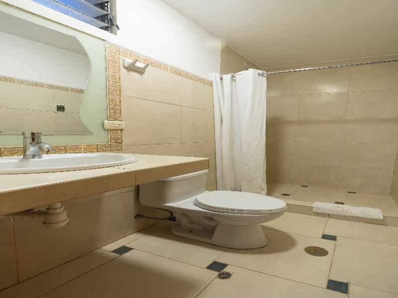 Kapac Inn Hotel image