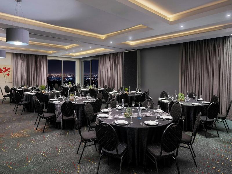 Protea Hotel Cape Town Tyger Valley image