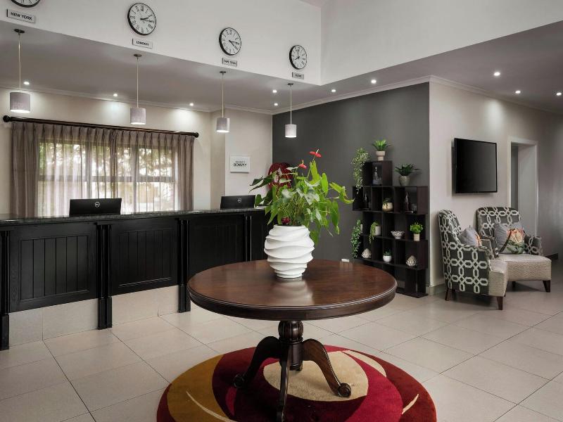 Protea Hotel Cape Town Tyger Valley image