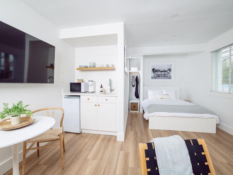 Inn at Fairfield Beach image