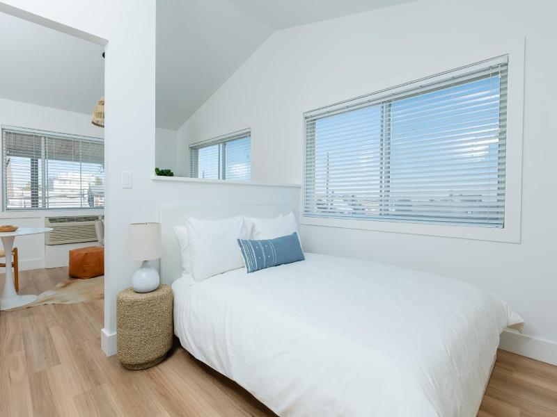 Inn at Fairfield Beach image