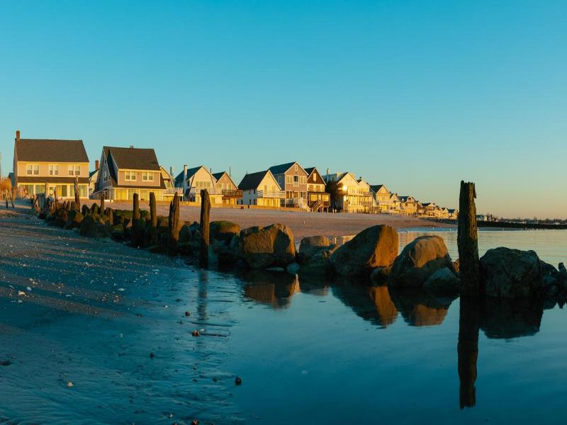 Inn at Fairfield Beach image
