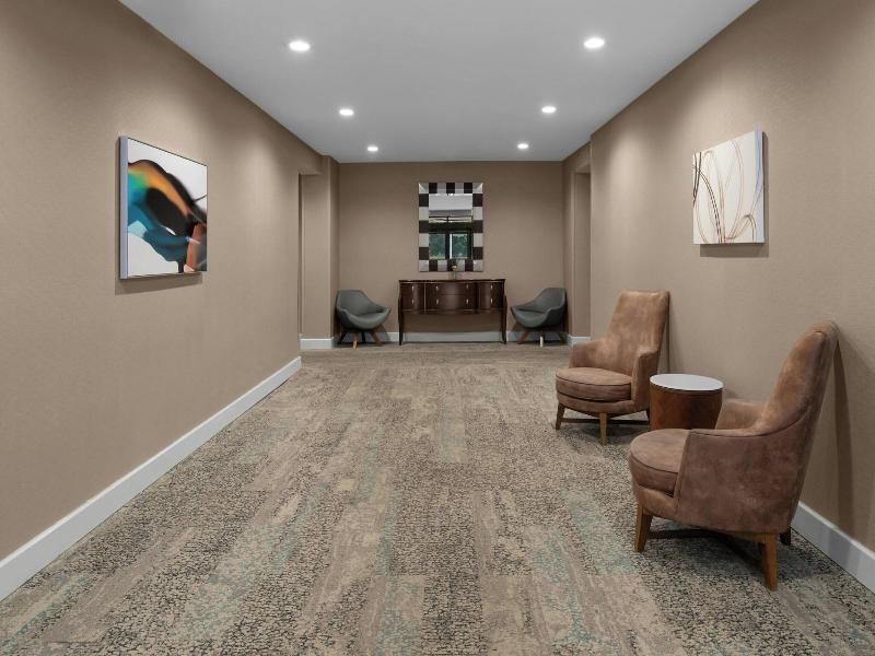 Courtyard by Marriott Charlotte Airport North image