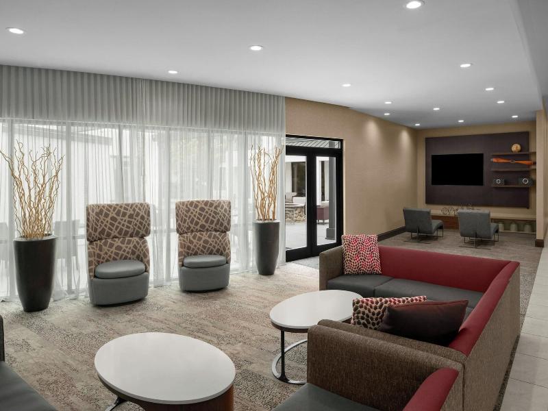 Courtyard by Marriott Charlotte Airport North image