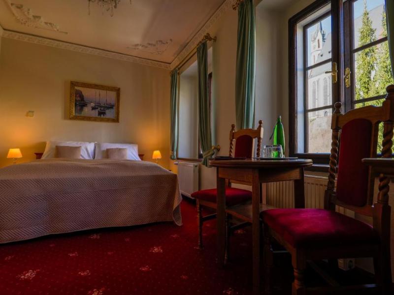 LH Hotel Gold image
