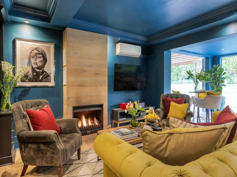 Villa Coloniale image