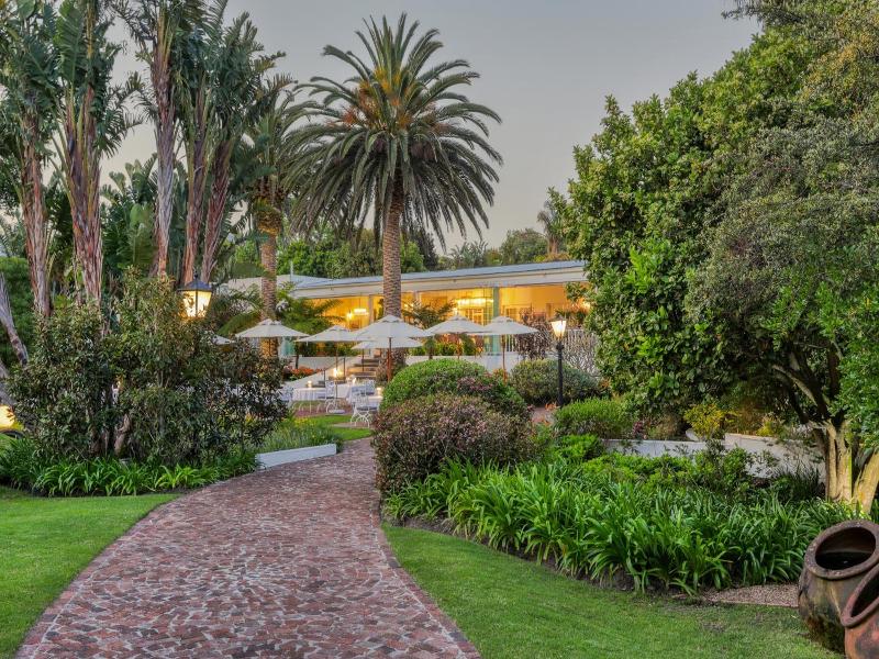 Villa Coloniale image