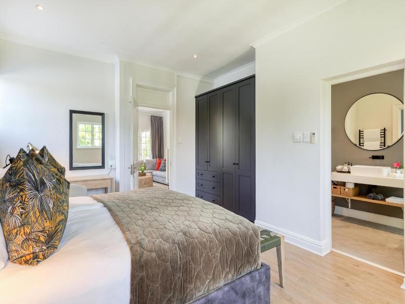 Villa Coloniale image