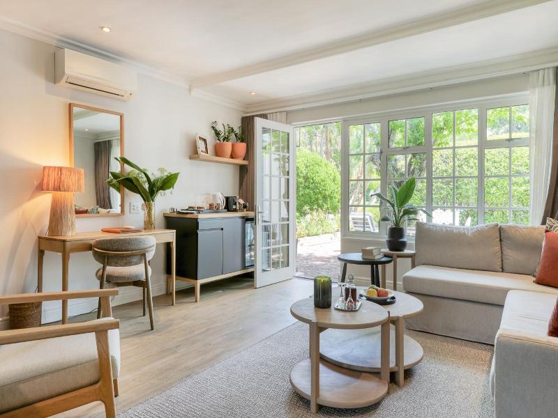 Villa Coloniale image