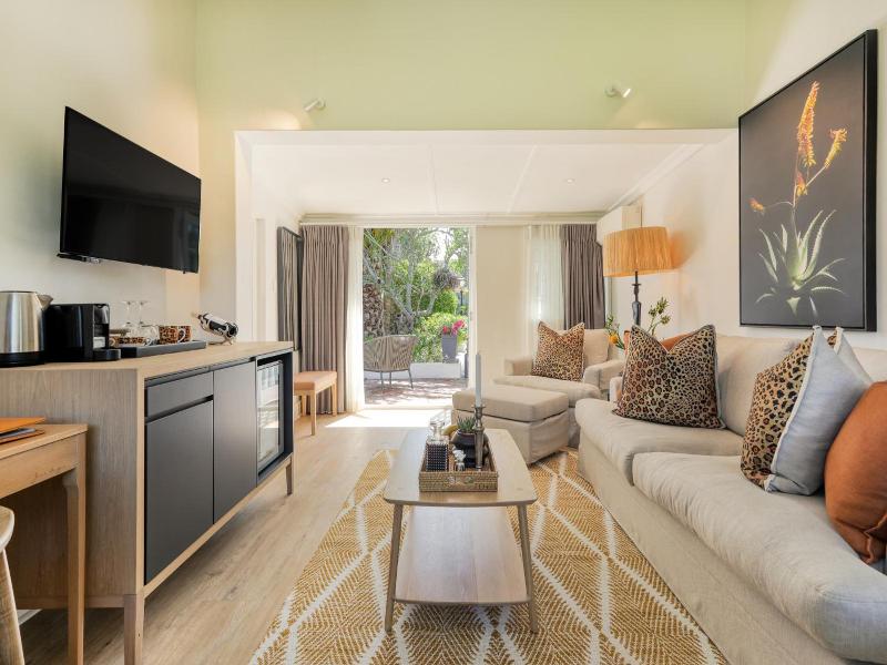 Villa Coloniale image
