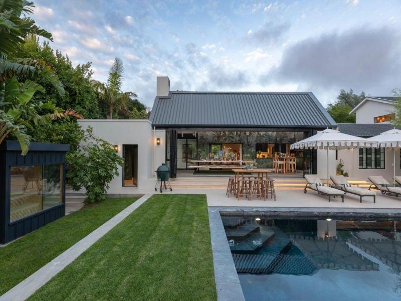 Villa Coloniale image
